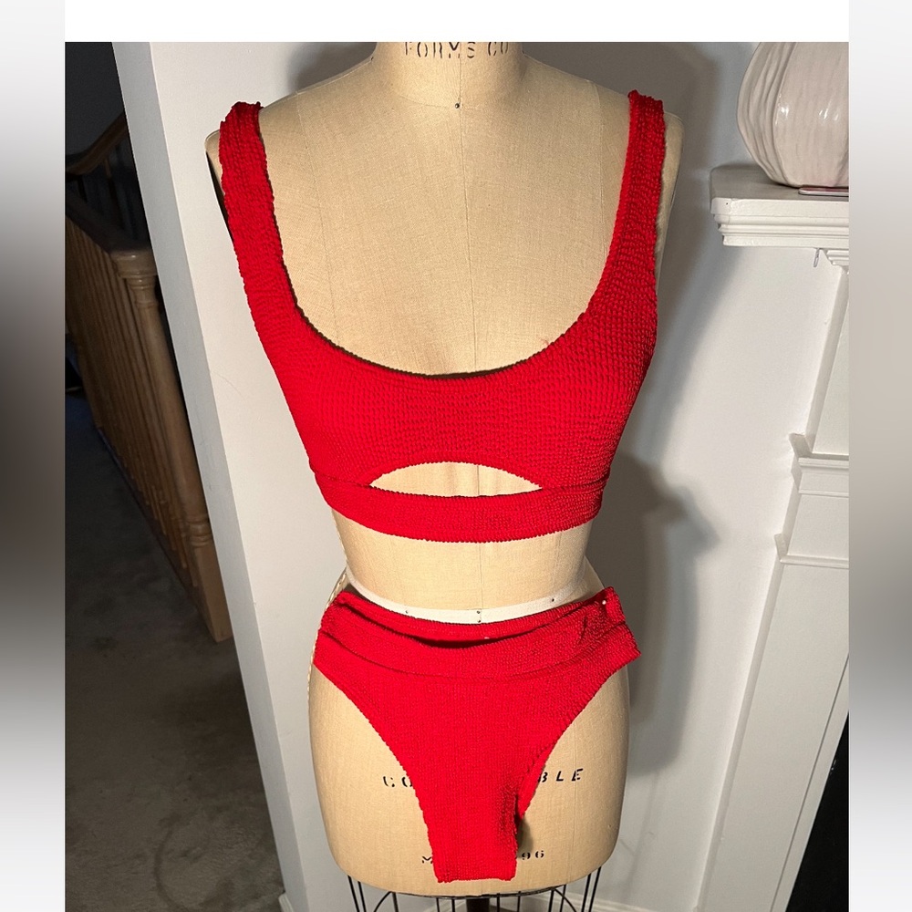 Swimsuit Bond Eye Australia crinkle fabric